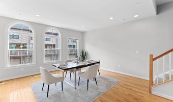 43372 WHITEHEAD Ter, Ashburn, VA 20148