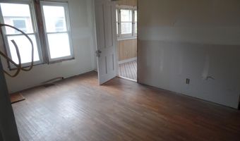 266 W Spring St, Bloomfield, IN 47424