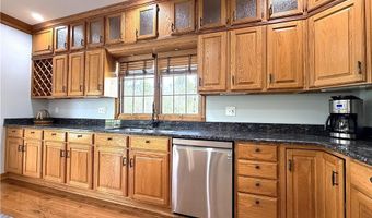 1362 Town Line Rd, Alden, NY 14004