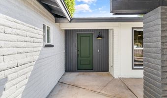 2029 W SHAWNEE Dr, Chandler, AZ 85224