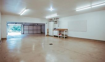 610 25th St SW, Austin, MN 55912