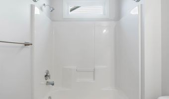 652 Clarion Ct, Boiling Springs, SC 29316