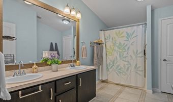 580 NW QUARRY Rd, Albany, OR 97321