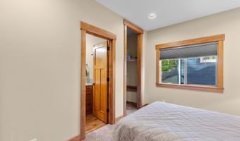 303 S MARINE St, Rockaway Beach, OR 97136