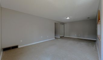 10 Cambridge E, Amherst, NY 14221