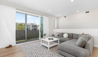 10443 Newbliss Way, San Diego, CA 92126