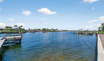 6428 SUNSET BAY Cir, Apollo Beach, FL 33572