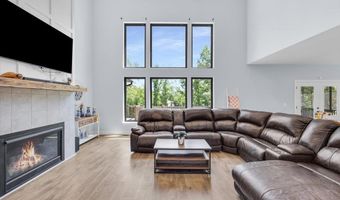 1194 Ninety-Nine Island Rd, Blacksburg, SC 29702