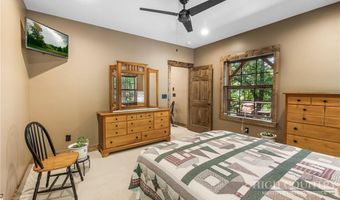 1009 Larkspur Trl, Banner Elk, NC 28604