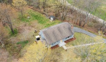 101 Williams Rd, Ashburnham, MA 01430