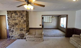340 E Spring St, Bloomfield, IN 47424