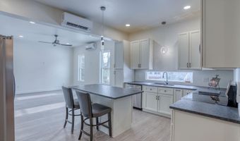 410 WEST St, Clayton, DE 19938