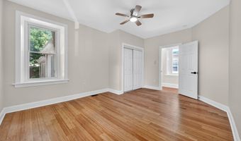 452 GREEN Ln, Philadelphia, PA 19128
