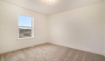 7951 Snow View Dr SE, Alto, MI 49302