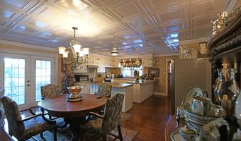 206 Pinckney St, Abbeville, SC 29620