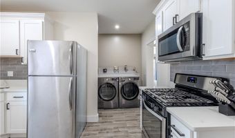 1640 Cranston St, Cranston, RI 02920