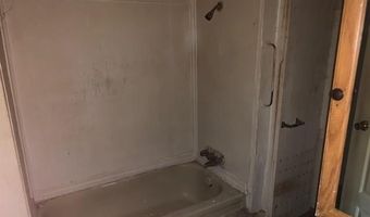 223 Locust St, Alma, AR 72921