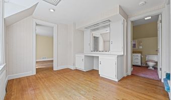 1134 Glamorgan St, Alliance, OH 44601