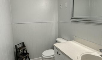 115 Davison Ln, Atmore, AL 36502