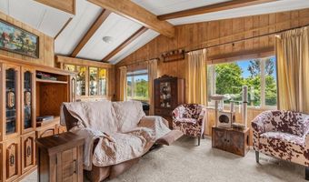 2074 Mustang Ln, Arcata, CA 95521
