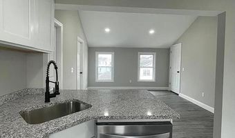 154 Earle St, Central Falls, RI 02863