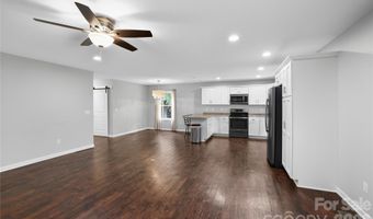 611 Pole Creasman Rd, Asheville, NC 28806