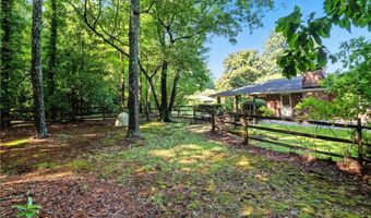 6600 Ridge Moore Dr, Peachtree Corners, GA 30360