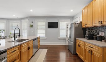 51-53 Wade St, Bridgeport, CT 06606