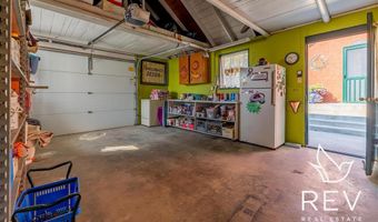 89 W Rocky Rd, Cody, WY 82414