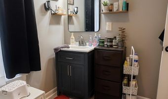 5-7 Amory St, Nashua, NH 03060