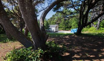 88677 WHITING Ln, Bandon, OR 97411