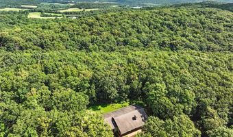 1074 Boone Woods Trl, Augusta, MO 63332
