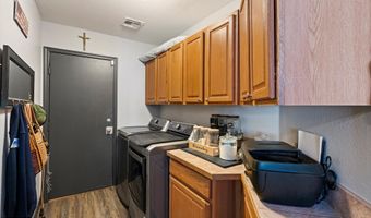 671 W JAHNS Ct, Casa Grande, AZ 85122