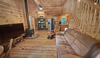 10563 Deer Dr, Birdseye, IN 47513