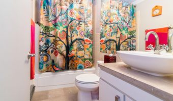 1050 Wall St 3C, Ann Arbor, MI 48105