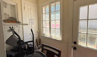 528 W TILGHMAN St, Allentown, PA 18102