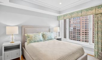 10 Rowes Wharf Ph4, Boston, MA 02110