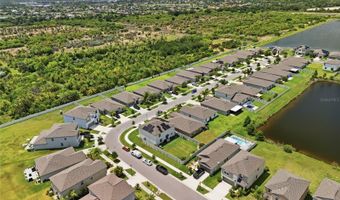 5052 WHITE CHICORY Dr, Apollo Beach, FL 33572