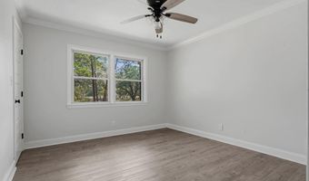 1009 Summit Dr, Albany, GA 31707