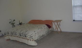 90 Monmouth Ave, Middletown, NJ 07748