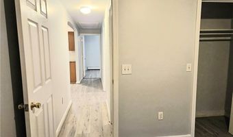 82 Wood St, Coventry, RI 02816