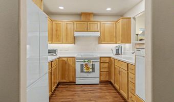 818 Pavilion Pl, Ashland, OR 97520