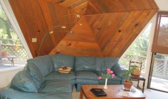 827 Valencia Rd, Aptos, CA 95003