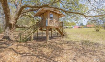 43101 Brown Rd, Bay Minette, AL 36507