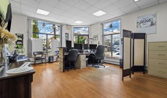 352 AVENUE C, Bayonne, NJ 07002