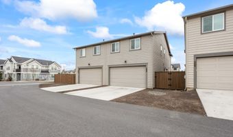 2561 NE Purcell Blvd, Bend, OR 97701