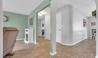 1400 Mizzen Ave, Beachwood, NJ 08722