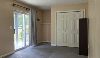 1004 Pinnacle Way 1004, Danbury, CT 06811