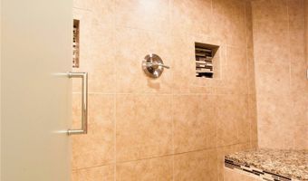 14 Vermillion Dr, Avon, CT 06001