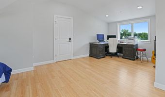 404 ALAMEDA Pkwy, Arnold, MD 21012